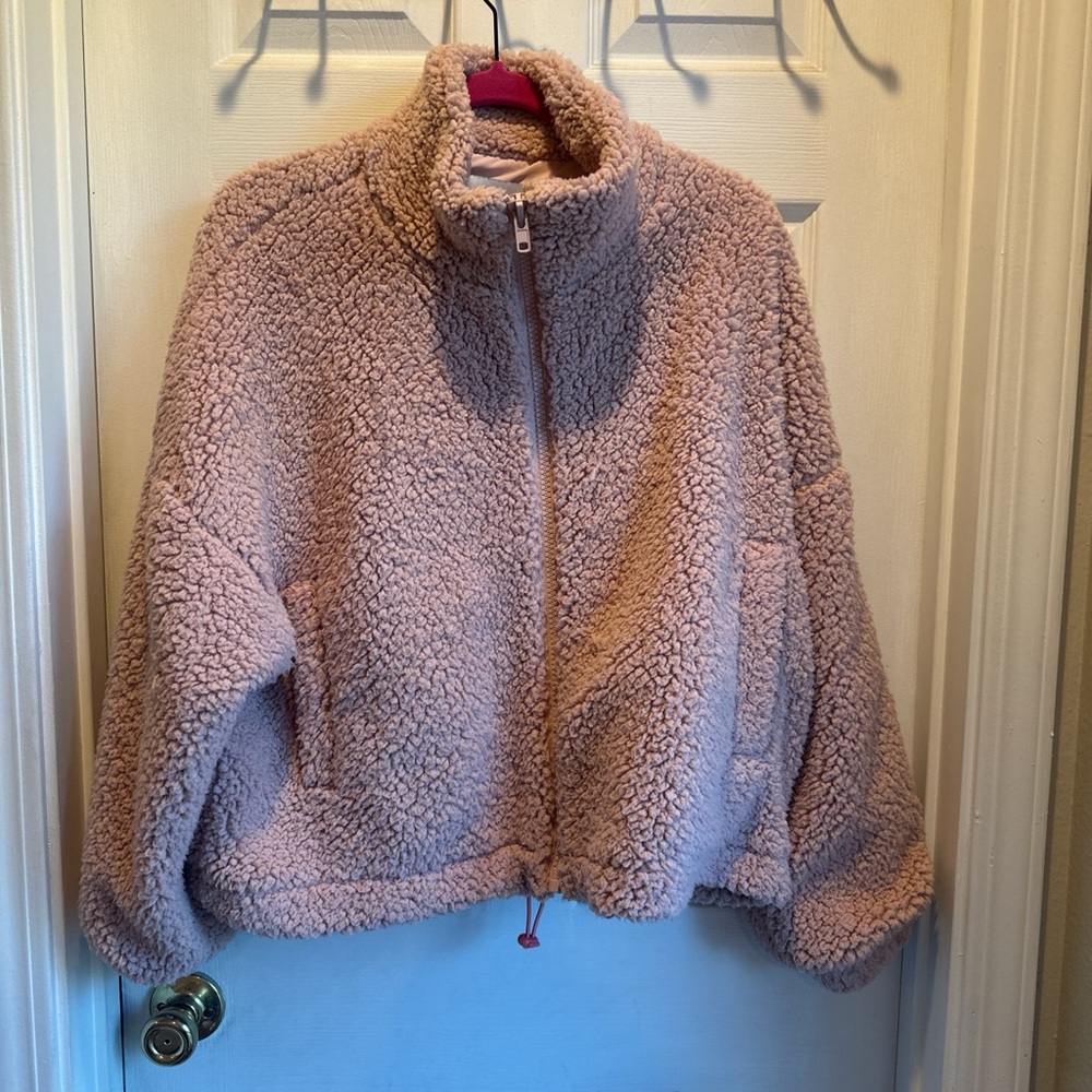 Urban Outfitters Cream Sherpa Jacket - Picture 5 of 6